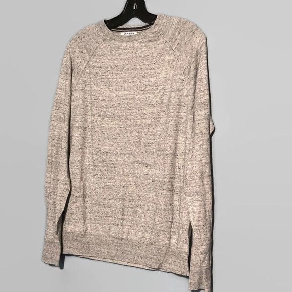 Old Navy Men's Light Gray Crewneck Long Sleeve Sweater - Picture 6 of 10